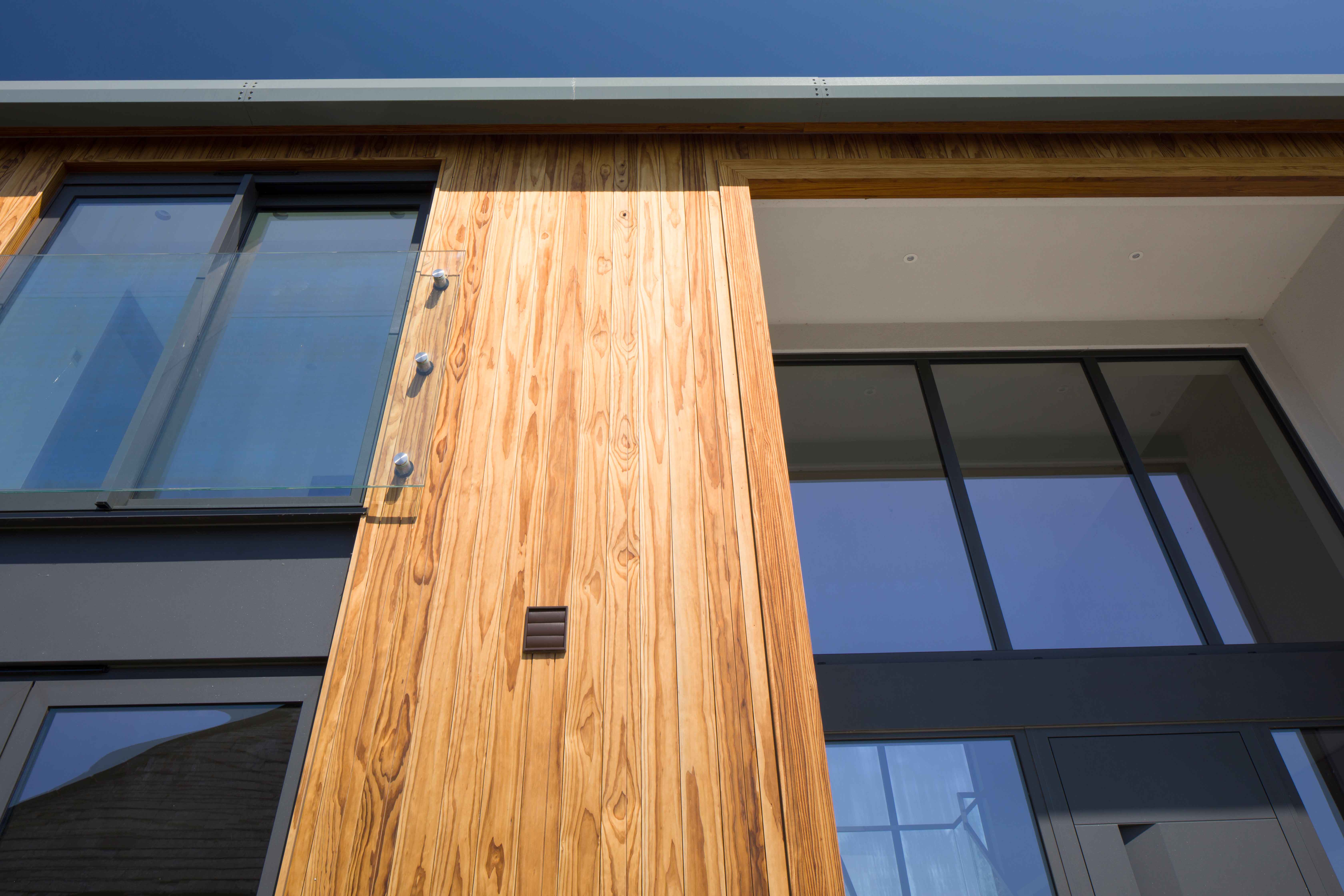 Riverside-Barn-Vulcan-Cladding-Abodo-Wood-06.jpg