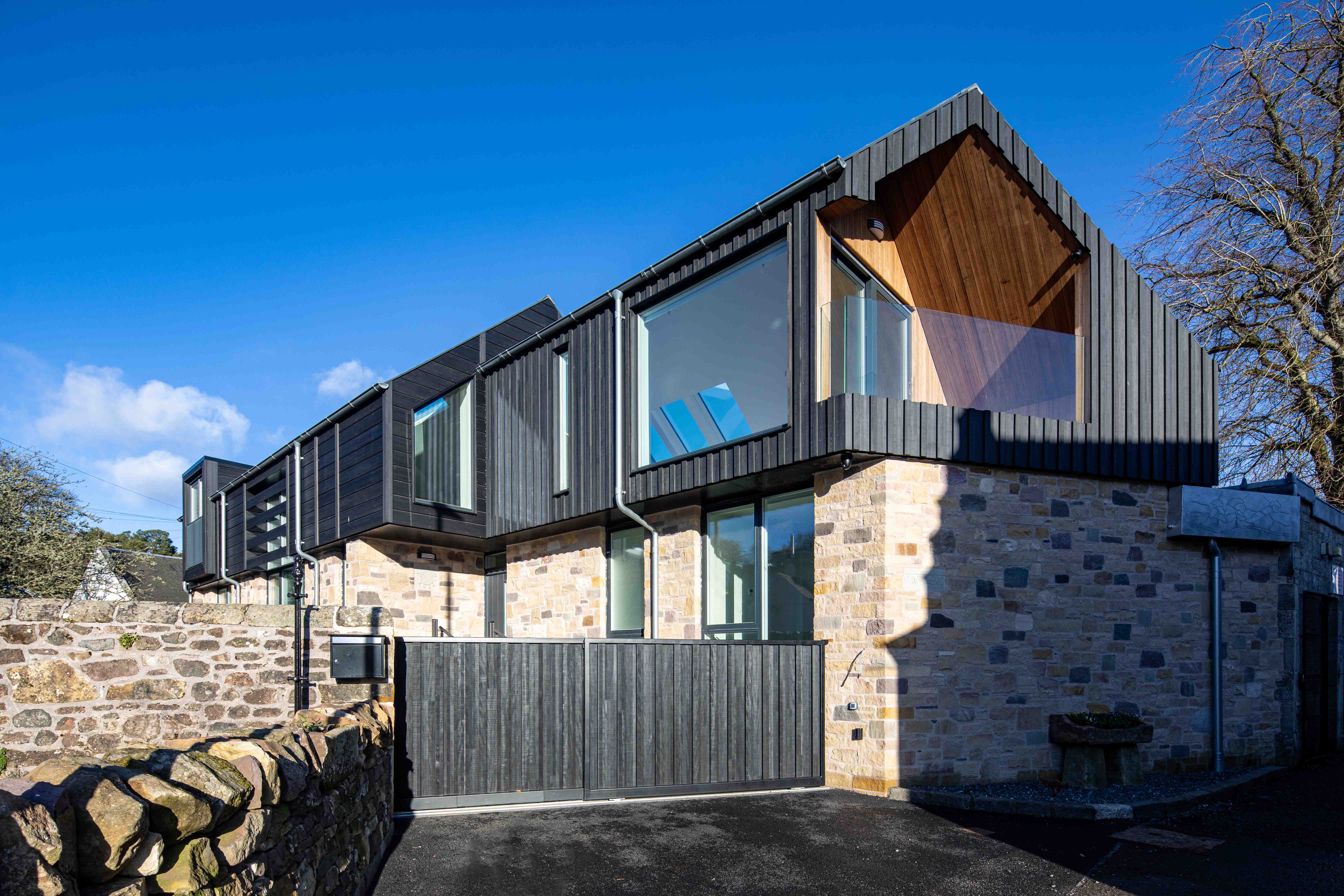 Aitken House Vulcan Cladding  Abodo Wood (1).jpg